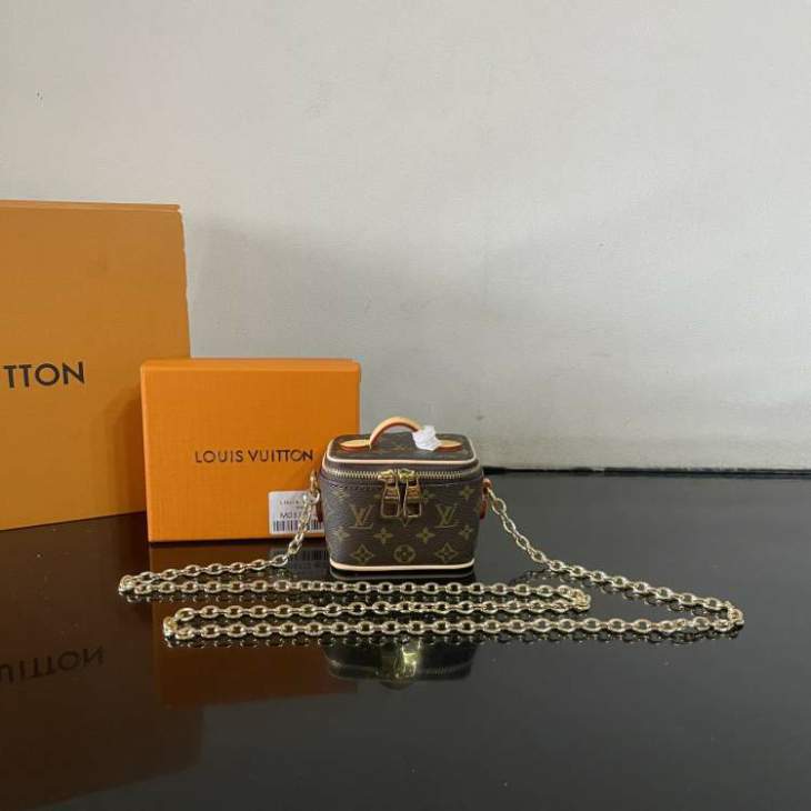 Picture of Louis Vuitton Handbags _SKUfw240289122fw